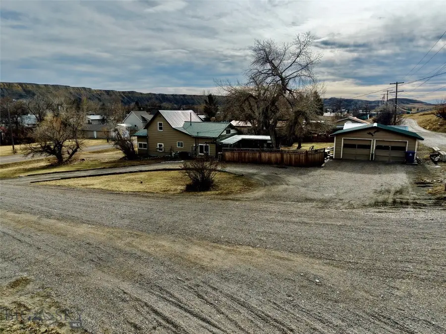 1122 Saint Charles Street, Fort Benton, MT 59442 - #3