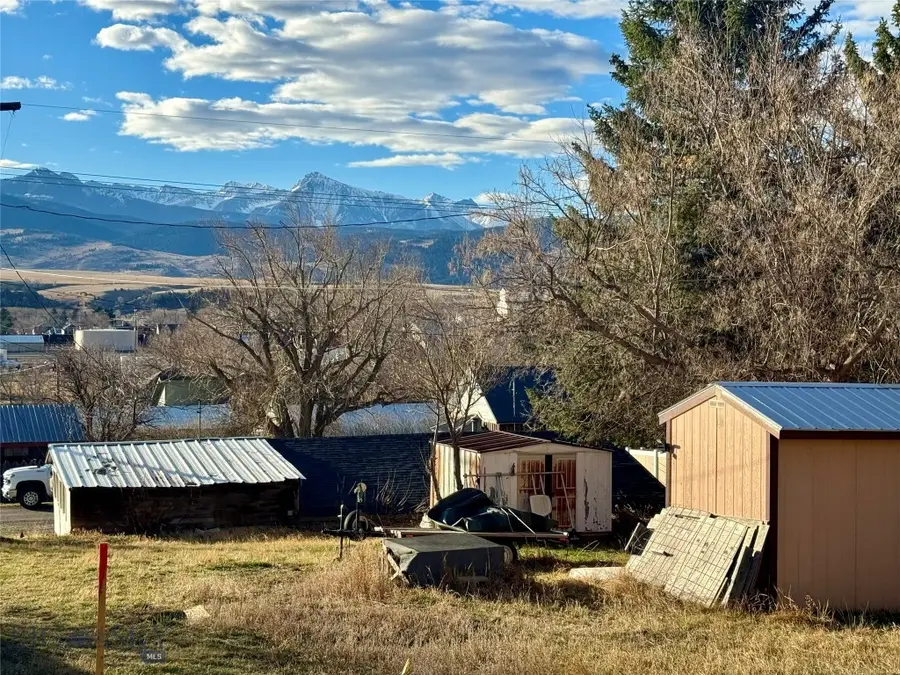 610 1/2 N I St., Livingston, MT 59047 - #3