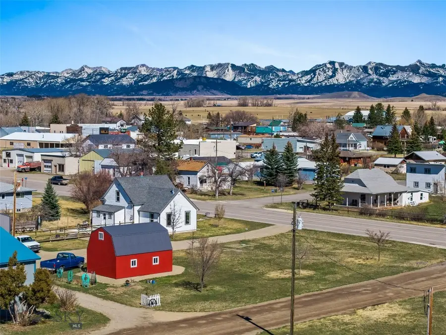203 1st Avenue, Clyde Park, MT 59018 - #2