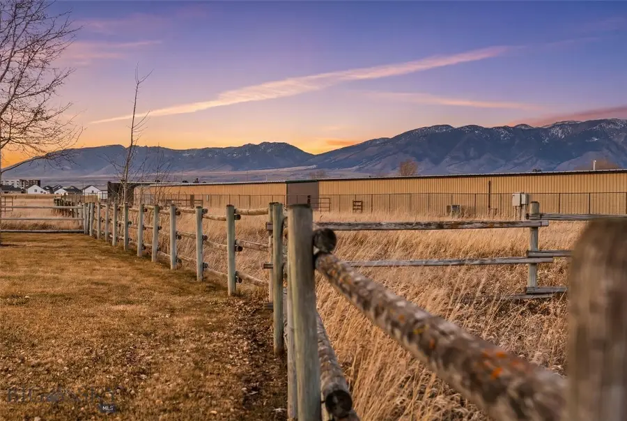605 E Cameron Bridge, Bozeman, MT 59718 - #2