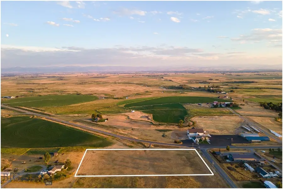 8550 Dry Creek Road, Belgrade, MT 59714 - #2