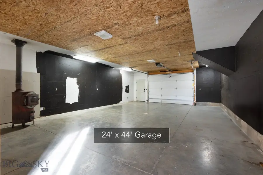 302 Mcewen, Belgrade, MT 59714 - #2