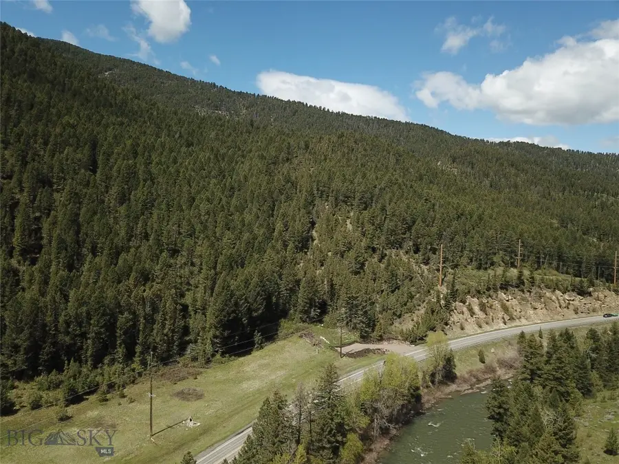 66569 Gallatin Road, Gallatin Gateway, MT 59730 - #2