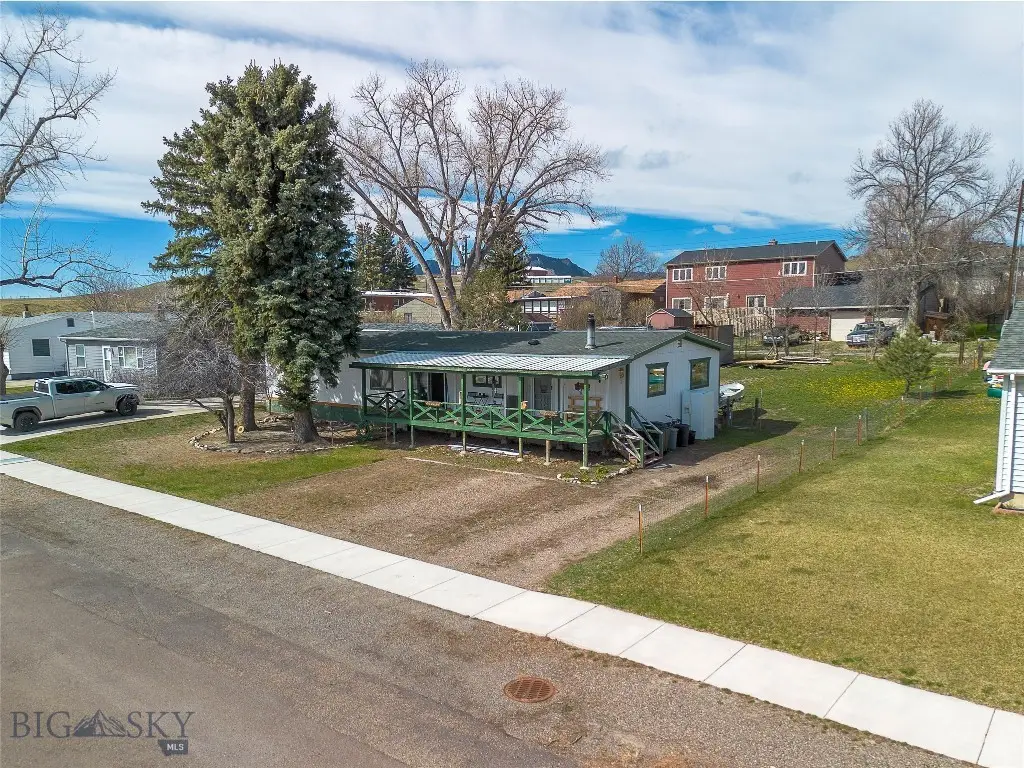 311 2nd Street S, Cascade, MT 59421 - #1