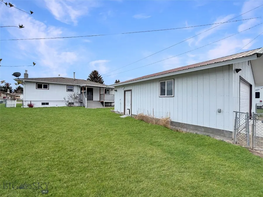 915 E Reeder Street, Dillon, MT 59725 - #3