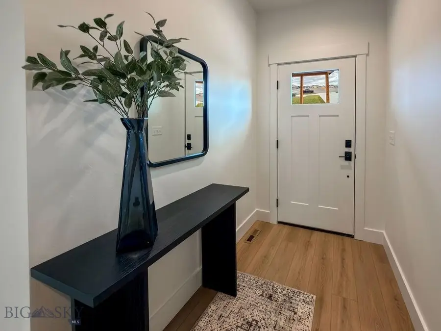 814 Accolade Loop, Belgrade, MT 59714 - #2