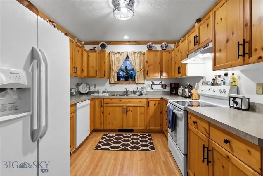 Address Withheld By Seller, Polson, MT 59860 - #3