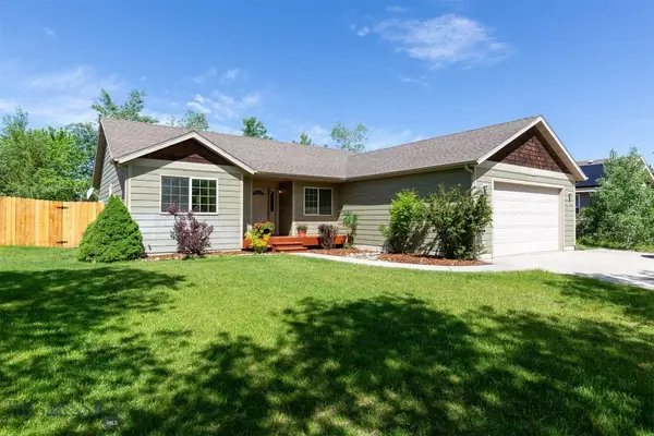 87 Clinton Lane, Belgrade, MT 59714