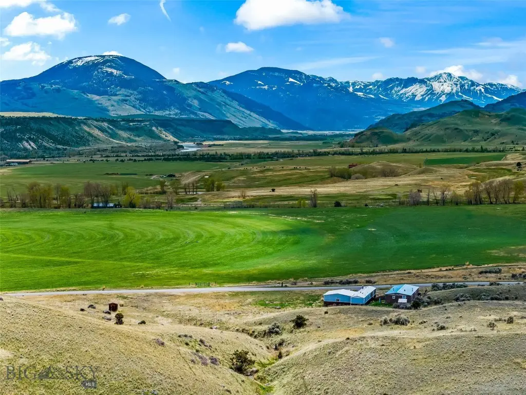 158 Dry Creek Road S, Emigrant, MT 59027 - #1