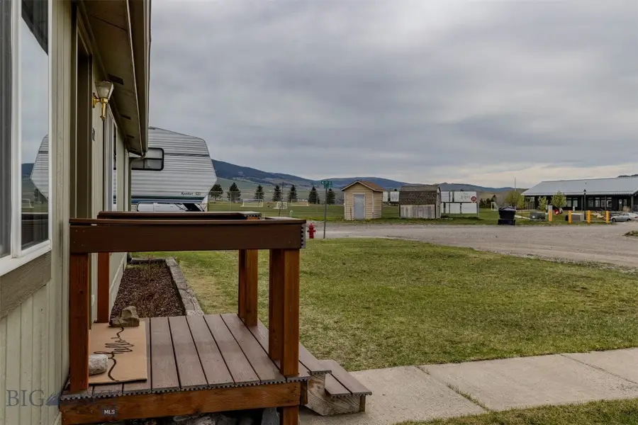 1207 W Reservoir Street, Livingston, MT 59047 - #3