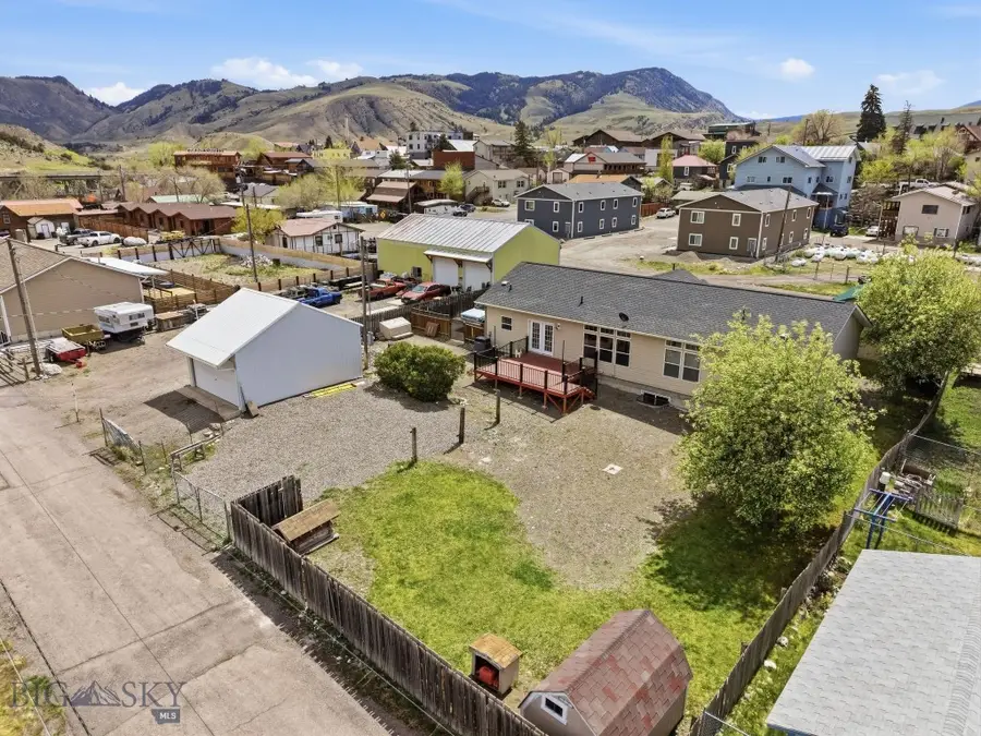 320 Spring Street, Gardiner, MT 59030 - #2