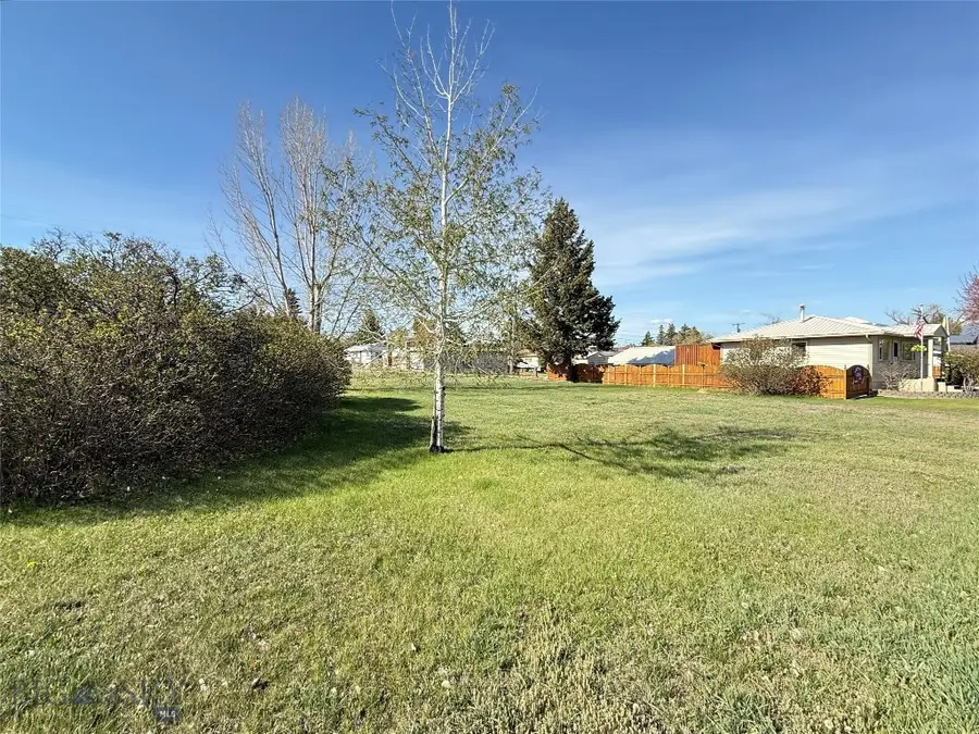 1032 Milwaukee Avenue, Deer Lodge, MT 59722 - #2