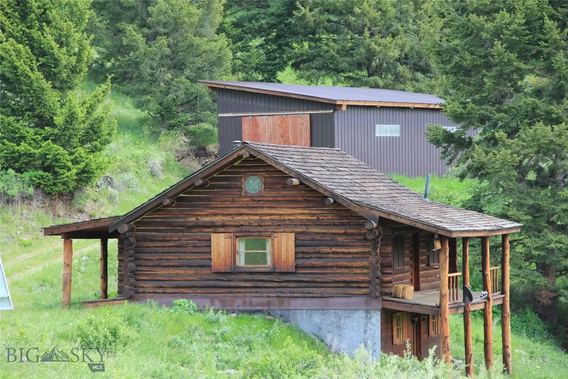 524 Grizzly Meadow Road, Emigrant, MT 59027 - #1