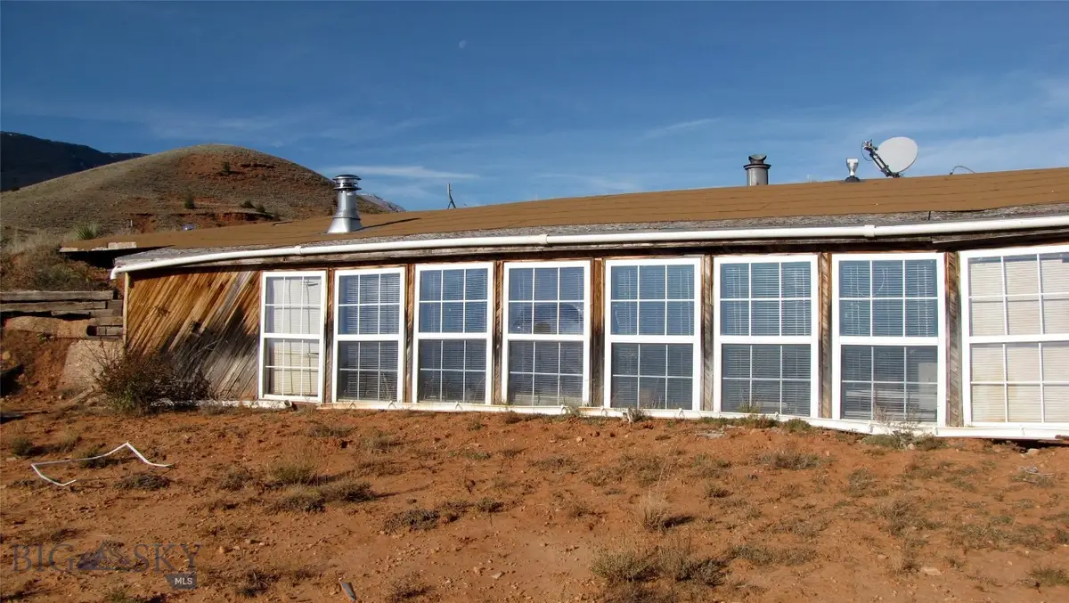 517 Deadman Creek Road, Bridger, MT 59014 - #1