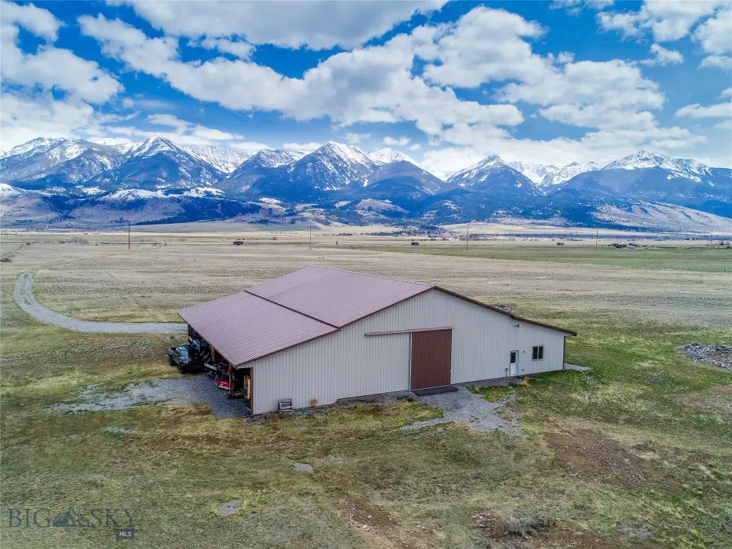 4125 Us Highway 89 S, Livingston, MT 59047 - #1
