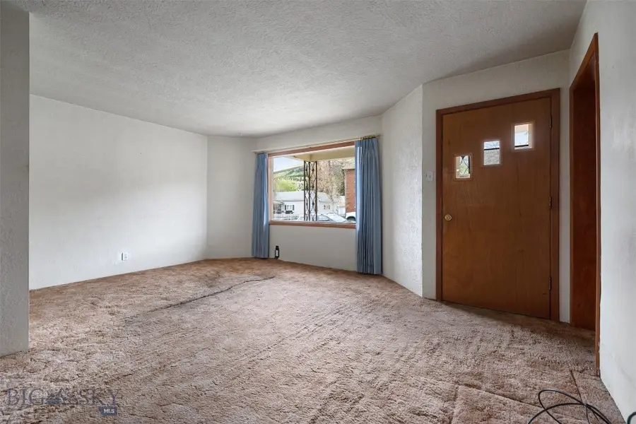 318 W 4th Street, Anaconda, MT 59711 - #3