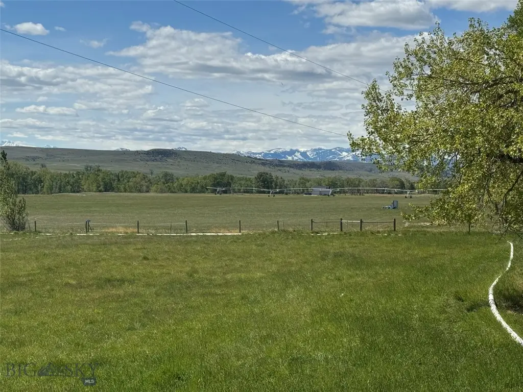 3 Fishing Hole Dr, Big Timber, MT 59011 - #1