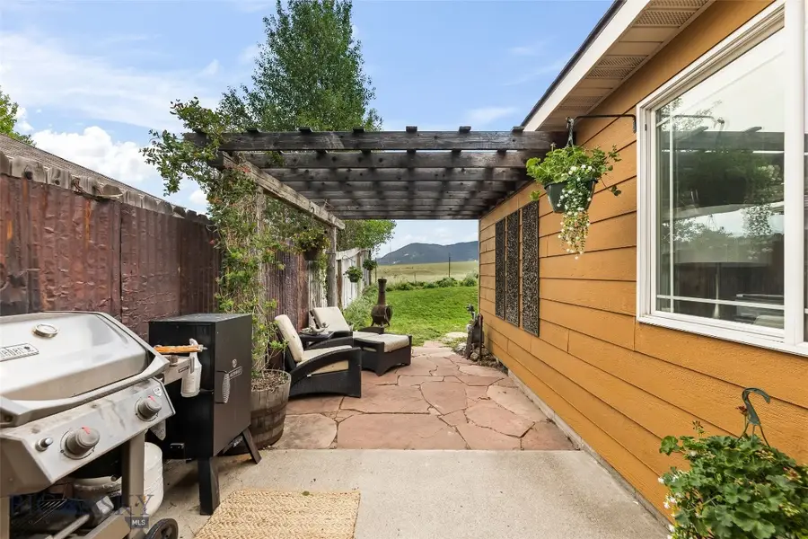 2101 Sun Avenue, Livingston, MT 59047 - #2