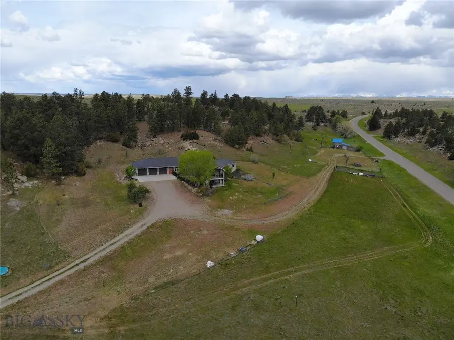 505 Fifth Avenue W, Ryegate, MT 59074 - #2