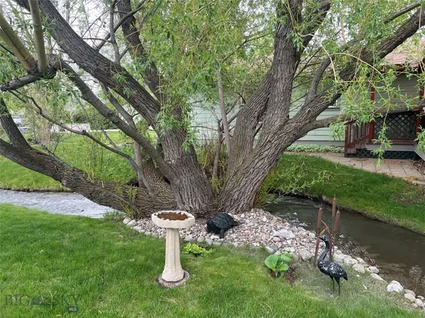 808 Golden West Drive, Belgrade, MT 59714