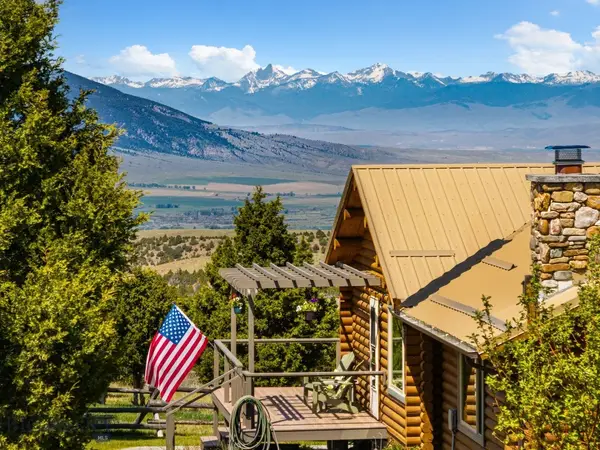 25 Sundowner Road, Sheridan, MT 59749