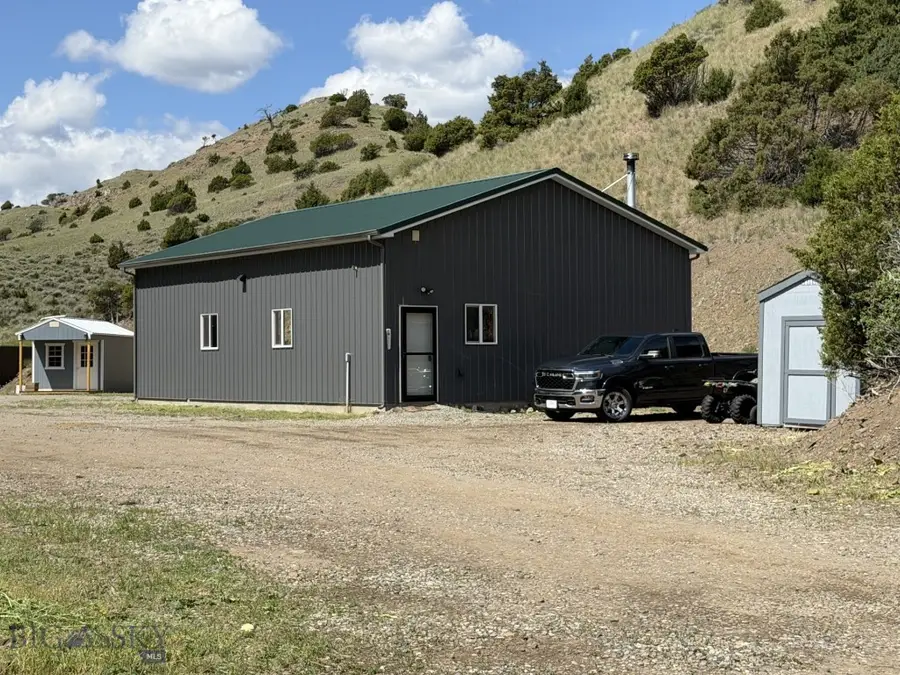 27 Leo, Emigrant, MT 59027 - #3