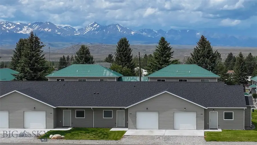 310 W 9th Avenue, Big Timber, MT 59011 - #2