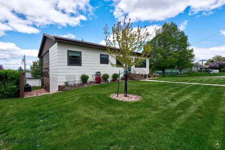 Address Withheld By Seller, Helena, MT 59601 - #3