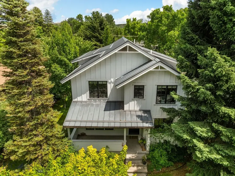 710 N Montana Avenue, Bozeman, MT 59715 - #3