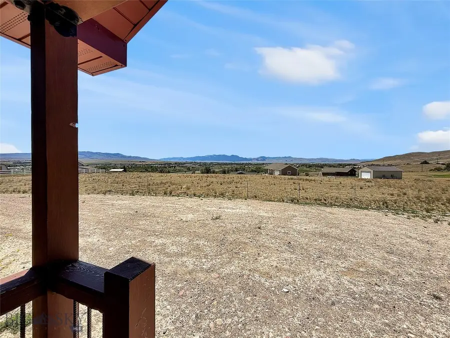 207 Expedition Dr, Dillon, MT 59725 - #2