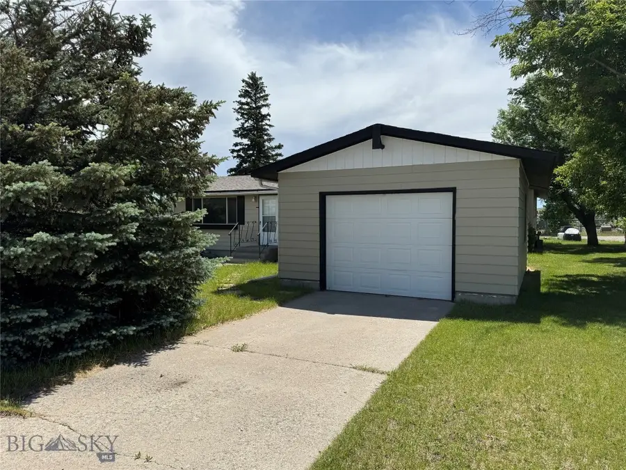 915 E 2nd, Big Timber, MT 59011 - #2