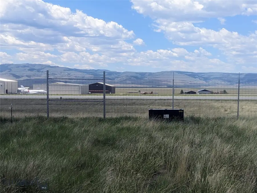 42 E Hawker, Madison Valley, MT 59759 - #2
