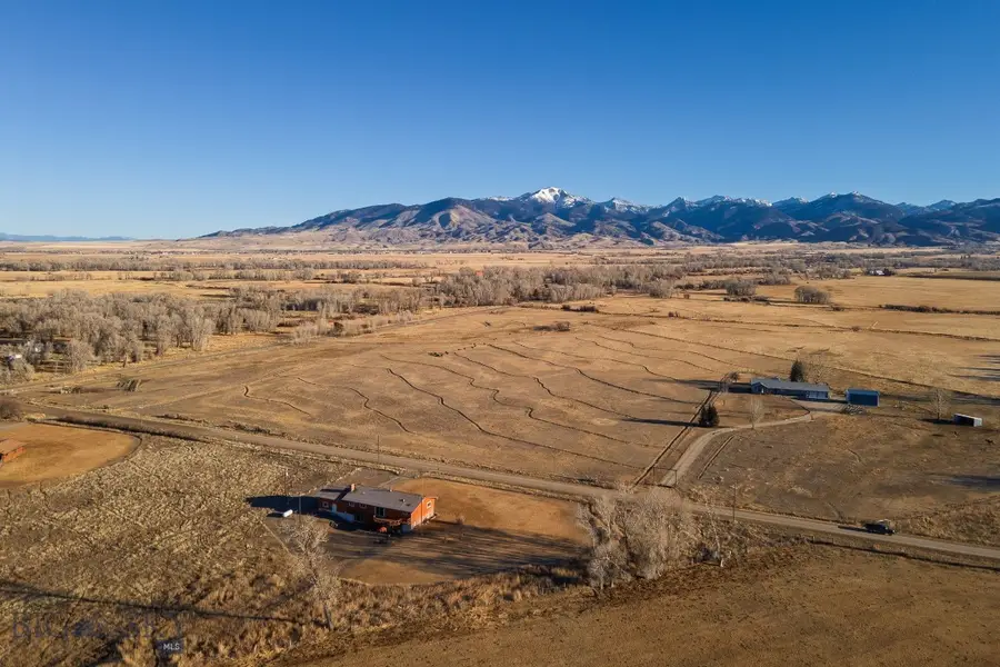 453 Middle Rd, Sheridan, MT 59749 - #3