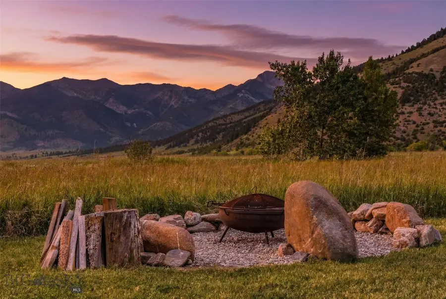 47 Saddle Spur, Bozeman, MT 59715 - #2