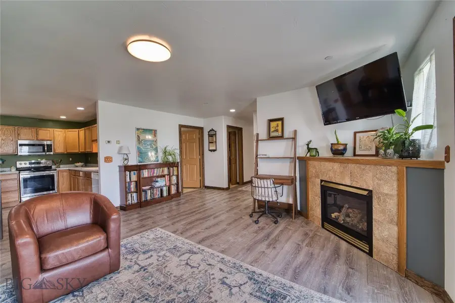 81 N Shore Drive #2, Belgrade, MT 59714 - #3