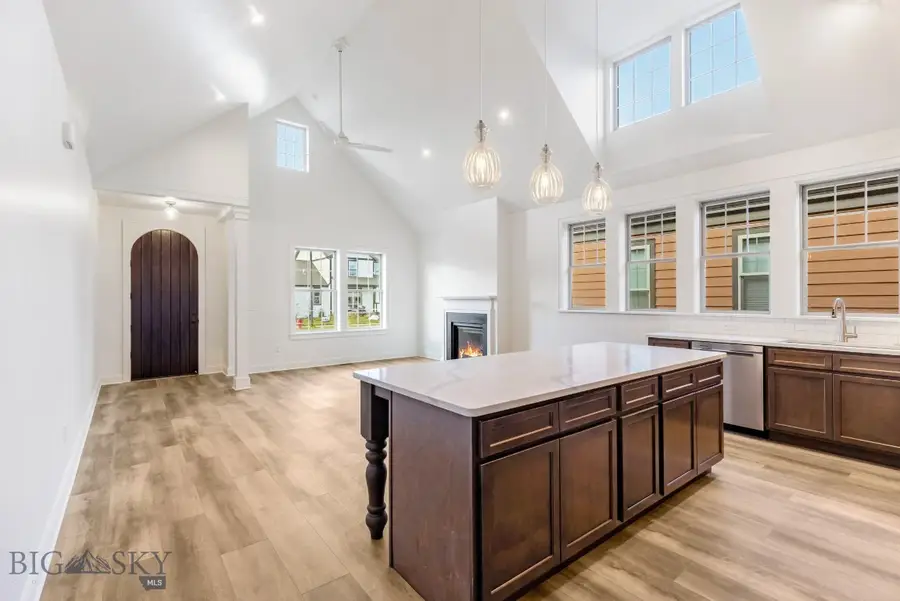 5438 Annie St #B, Bozeman, MT 59718 - #2