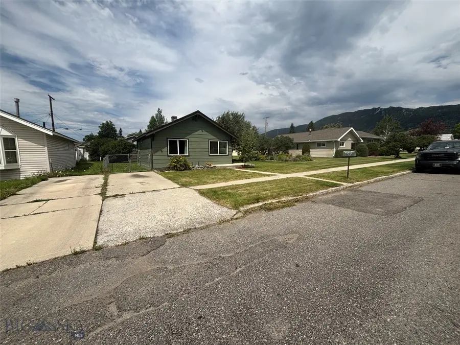 2629 Harvard Avenue, Butte, MT 59701 - #3