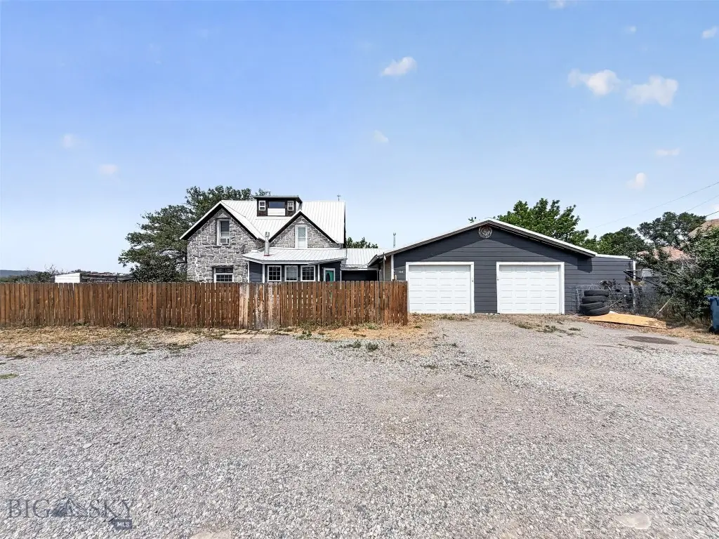 105 W Yellowstone Avenue, Big Timber, MT 59011 - #1