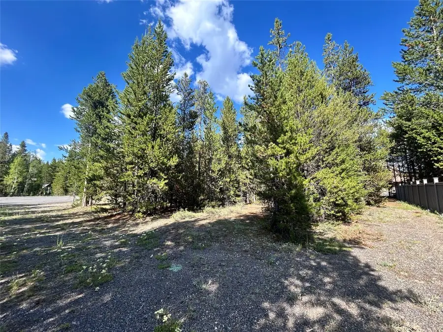 518 Apollinaris, West Yellowstone, MT 59758 - #2