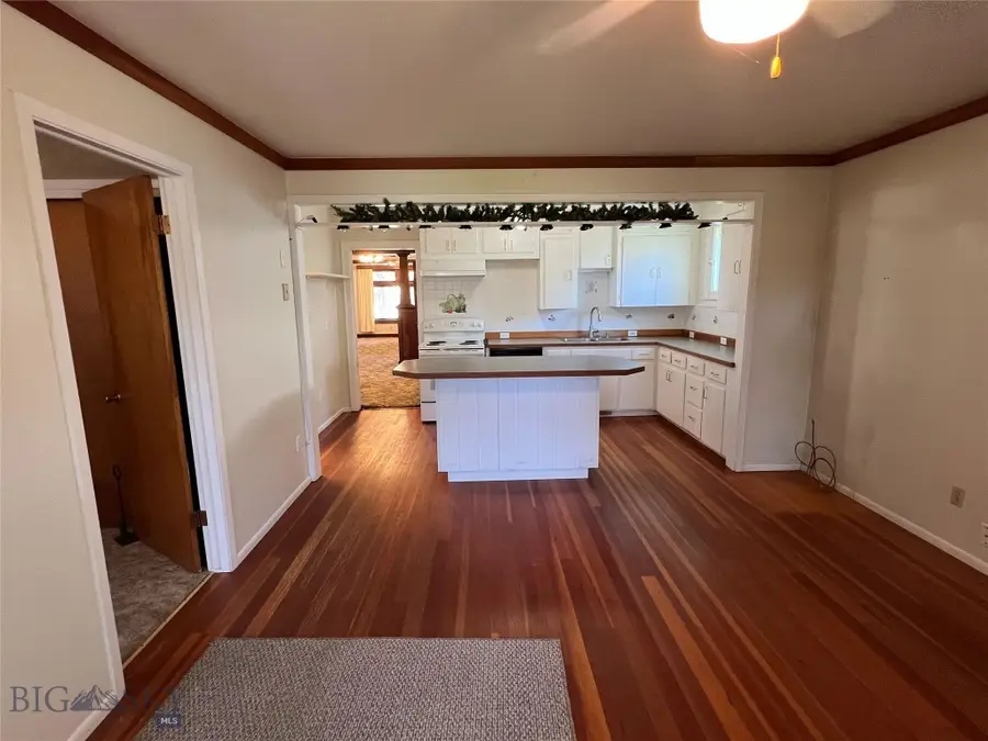 302 N Bridge Street, Twin Bridges, MT 59754 - #3