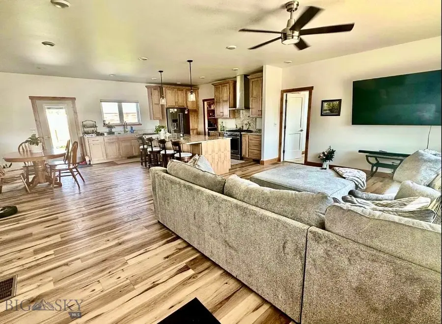125 2nd Street W, Chester, MT 59522 - #3