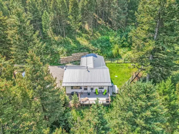 80 Lake Drive, Livingston, MT 59047