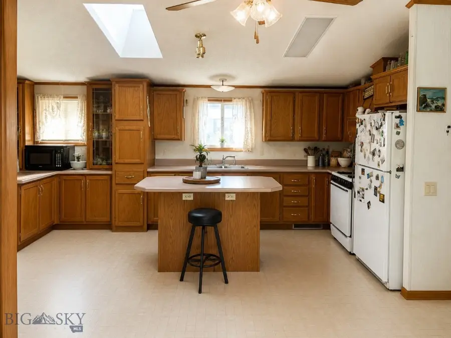 111 S I Street, Livingston, MT 59047 - #3