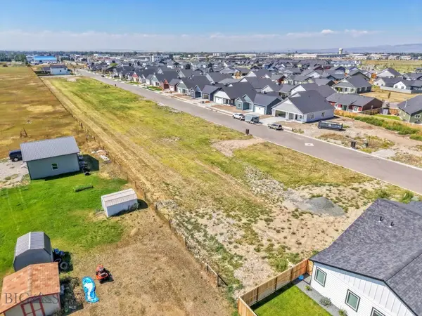 718 Spaniel Lane, Belgrade, MT 59714