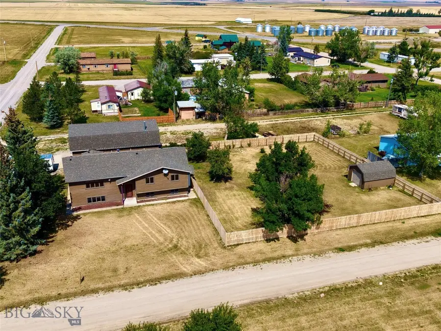 101 Pondera Avenue, Valier, MT 59486 - #3