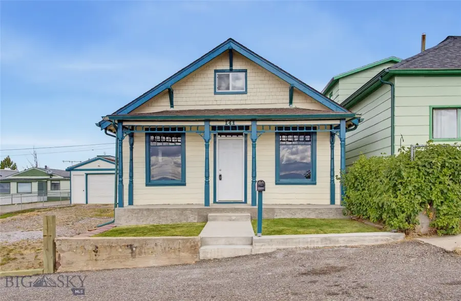 141 W Pacific Street, Butte, MT 59701 - #2