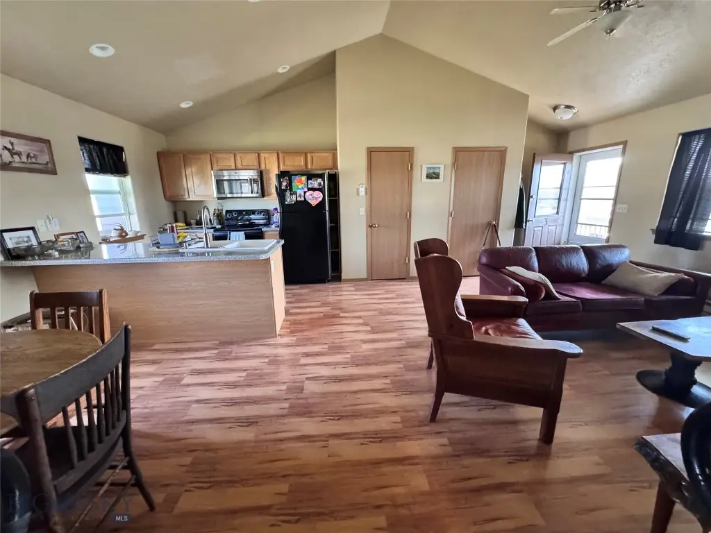 904 Jeanette Place #3, Belgrade, MT 59714 - #1