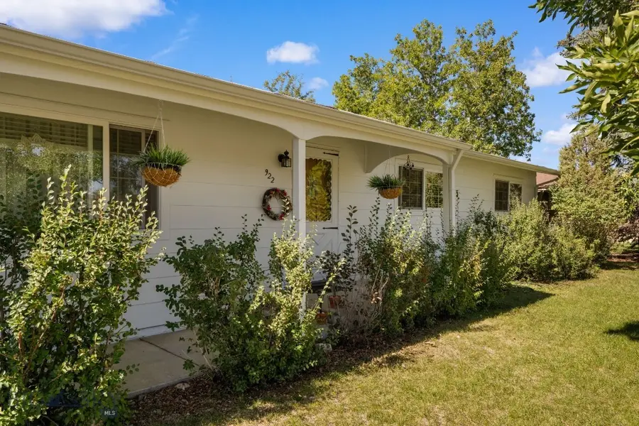 922 E Morse Street, Dillon, MT 59725 - #3