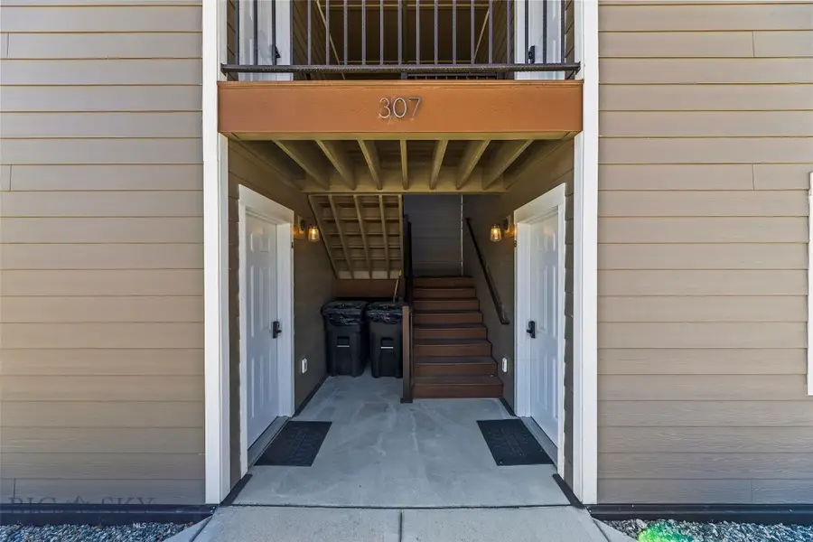 307 Spring Street, Gardiner, MT 59030 - #2