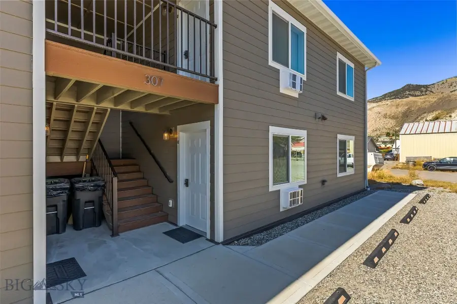 307 Spring Street, Gardiner, MT 59030 - #3